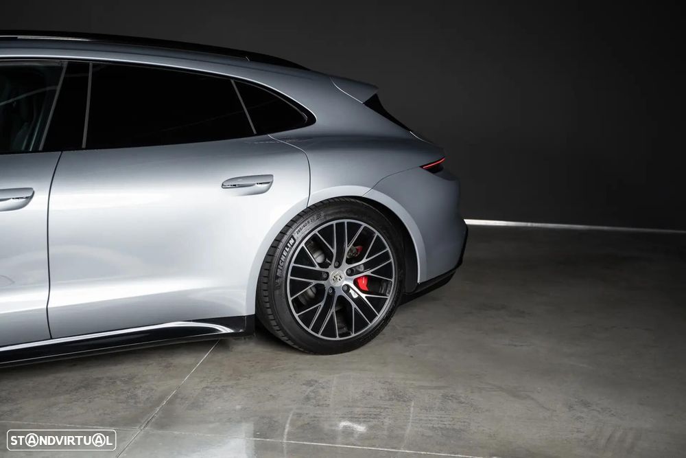 Porsche Taycan Sport Turismo 4S - 11