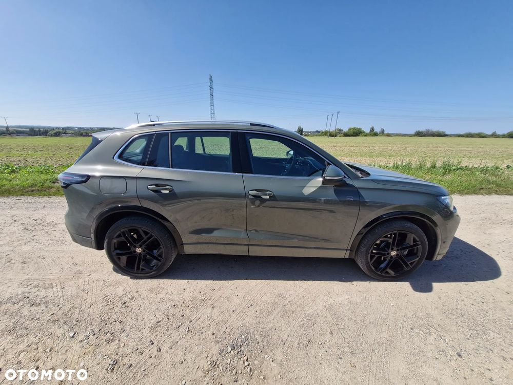 Volkswagen Tiguan 2.0 TDI SCR DSG R-Line - 22