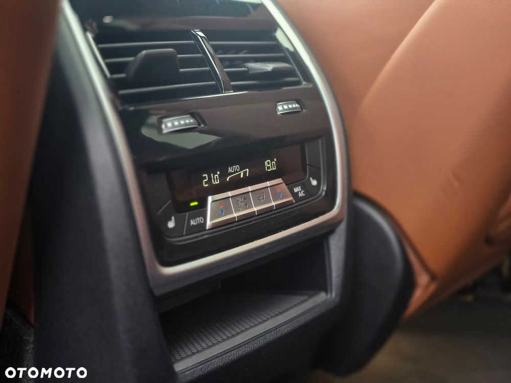 BMW X7 M60i xDrive mHEV sport - 12