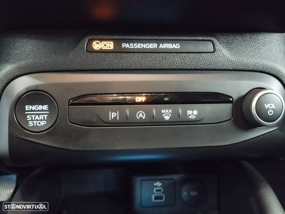 Ford Focus SW 1.0 EcoBoost ST-Line - 32