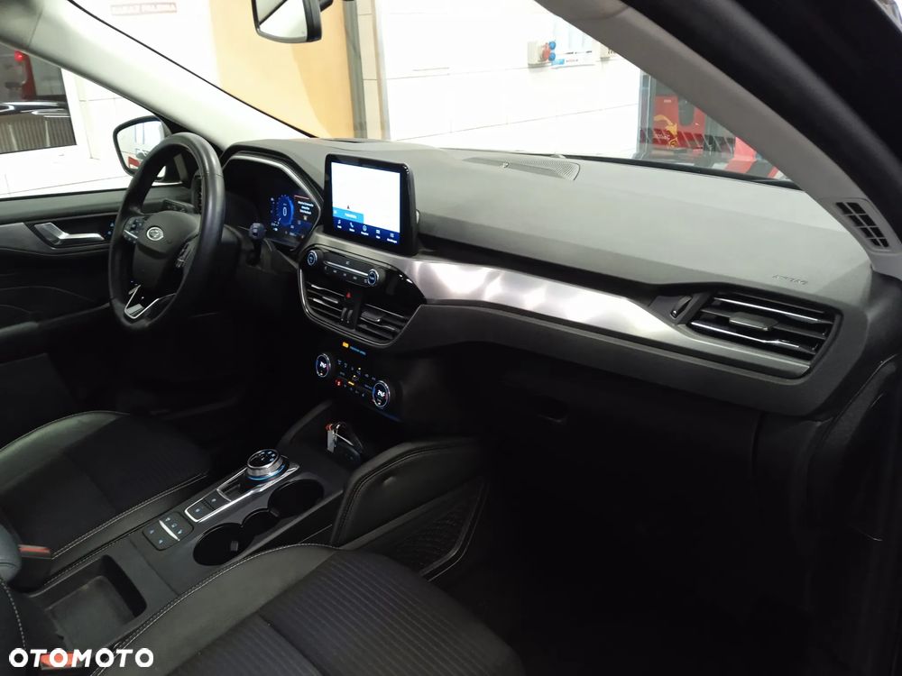 Ford Kuga 2.0 EcoBlue 4x4 TITANIUM X - 29