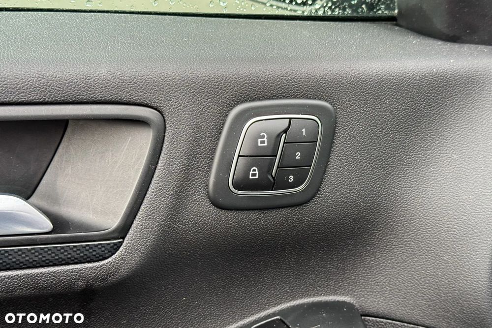 Ford Escape - 18