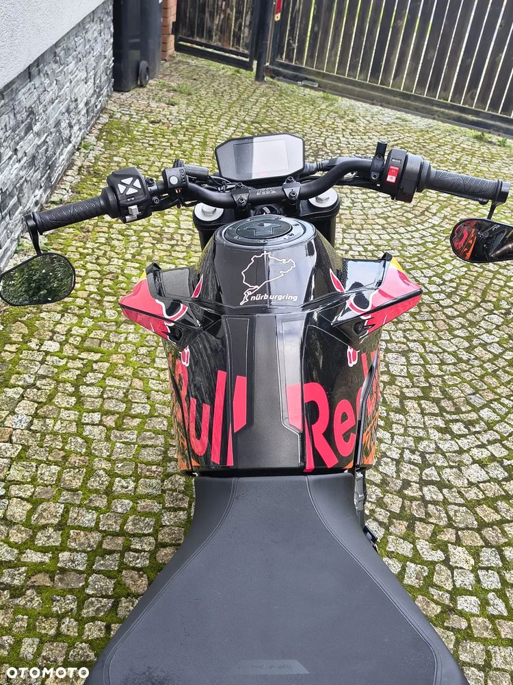 KTM Duke 790 - 8