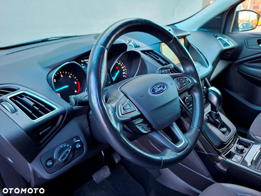 Ford Kuga 2.0 TDCi AWD Titanium - 34