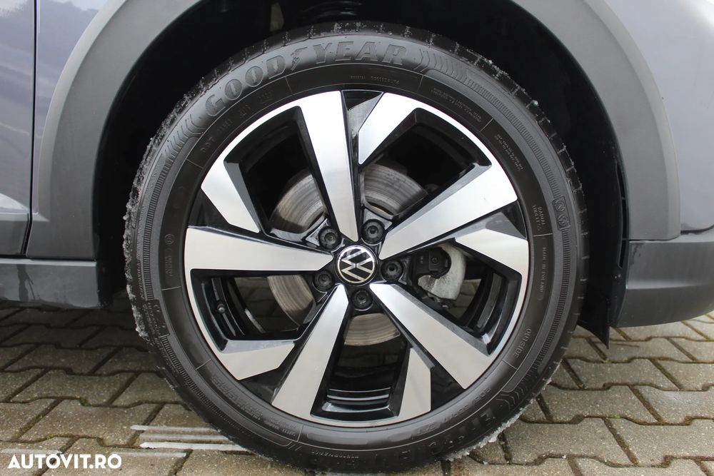 Volkswagen Taigo - 33