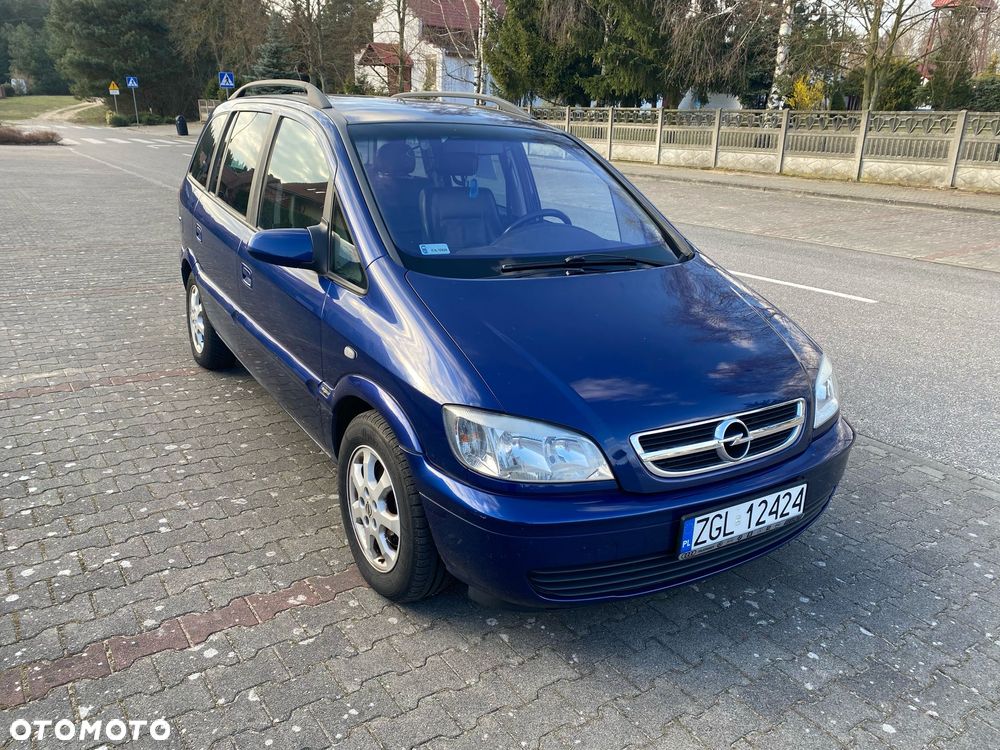 Opel Zafira 2.2 DTI Elegance - 2