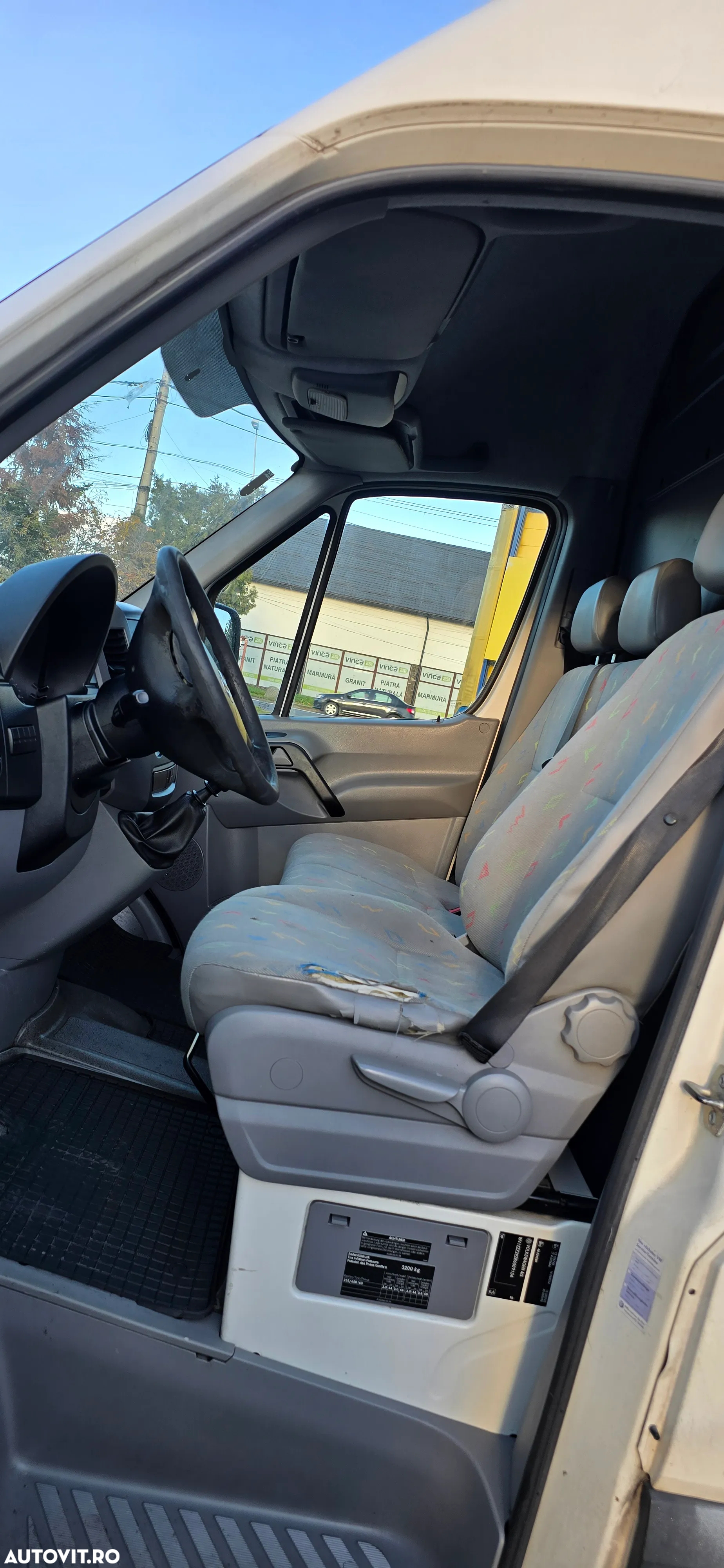 Volkswagen Crafter - 11