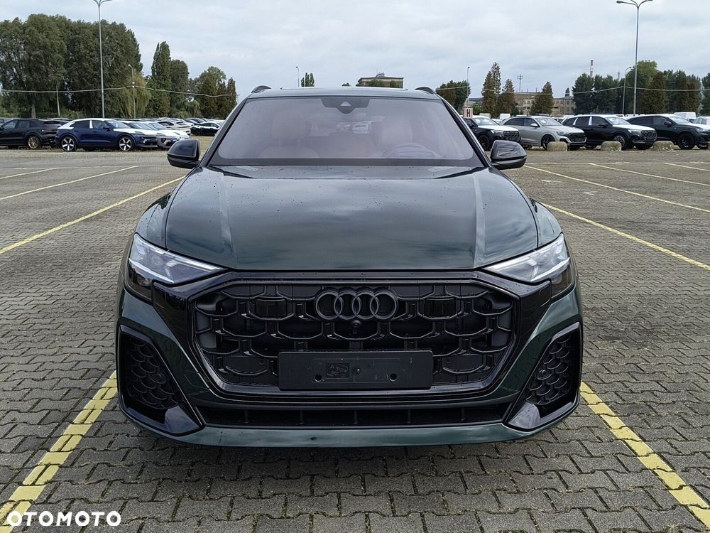 Audi Q8 - 12