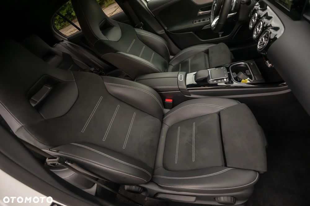 Mercedes-Benz Klasa A 250 e 8G-DCT Edition 2020 - 21