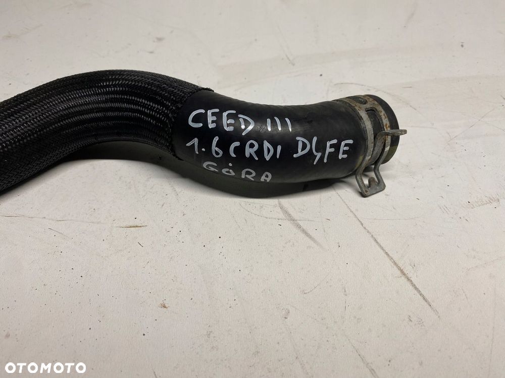 PRZEWÓD CHŁODNICY GÓRNY KIA CEED III 1.6 CRDI D4FE 18-24 25414-G4900 - 2
