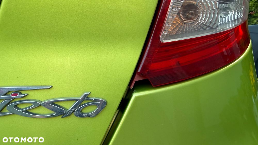 Ford Fiesta 1.25 Ambiente - 15