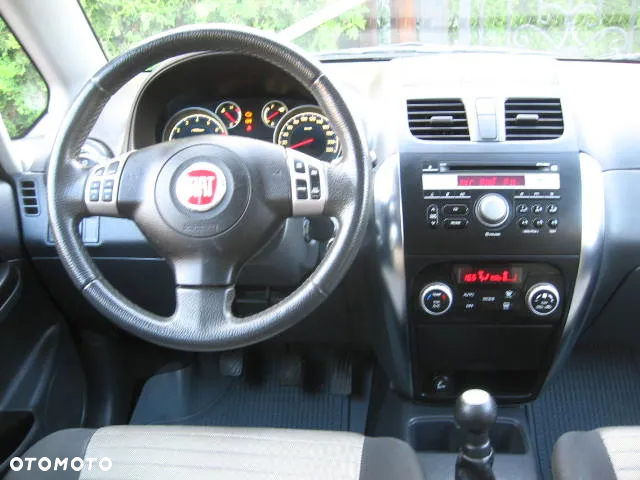 Fiat Sedici 1.6 16V 4x4 Emotion - 13