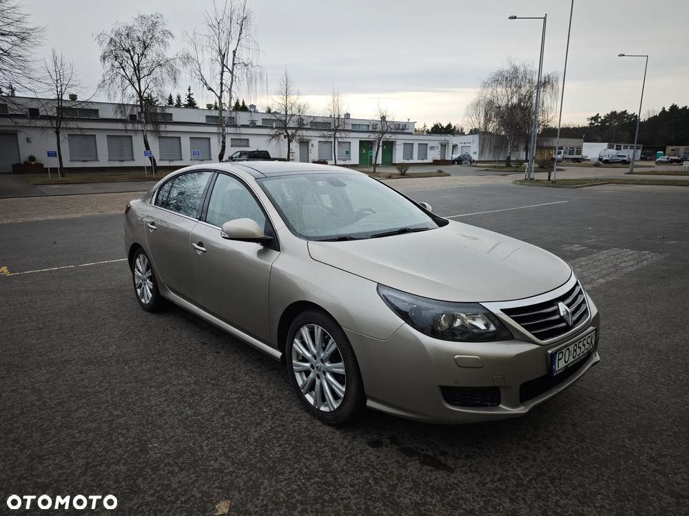 Renault Latitude - 3