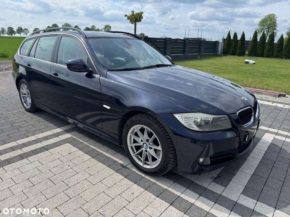 BMW Seria 3 318d DPF Edition Lifestyle - 24