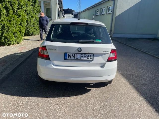 Skoda Fabia 1.0 Active - 4