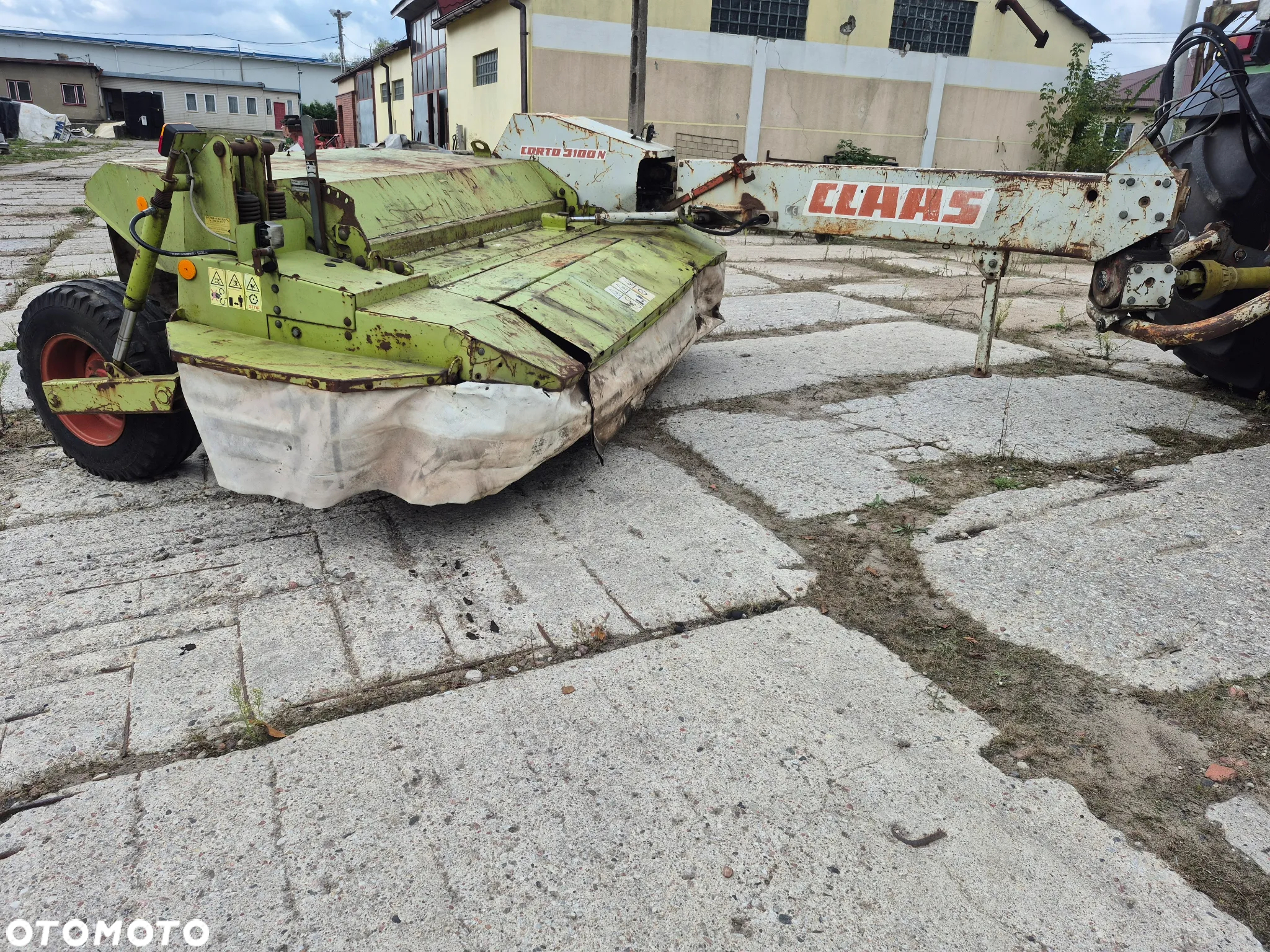 Claas Class - 4