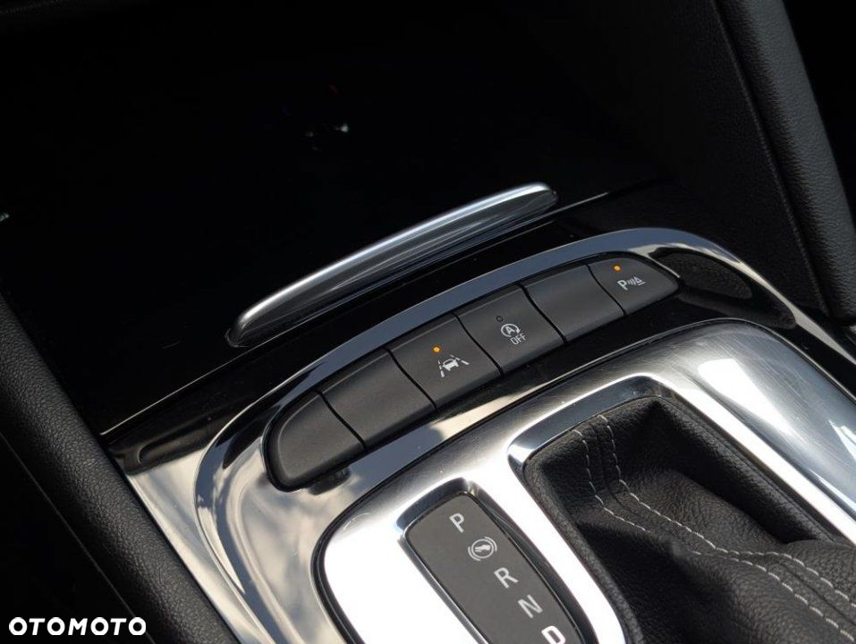Opel Insignia - 22