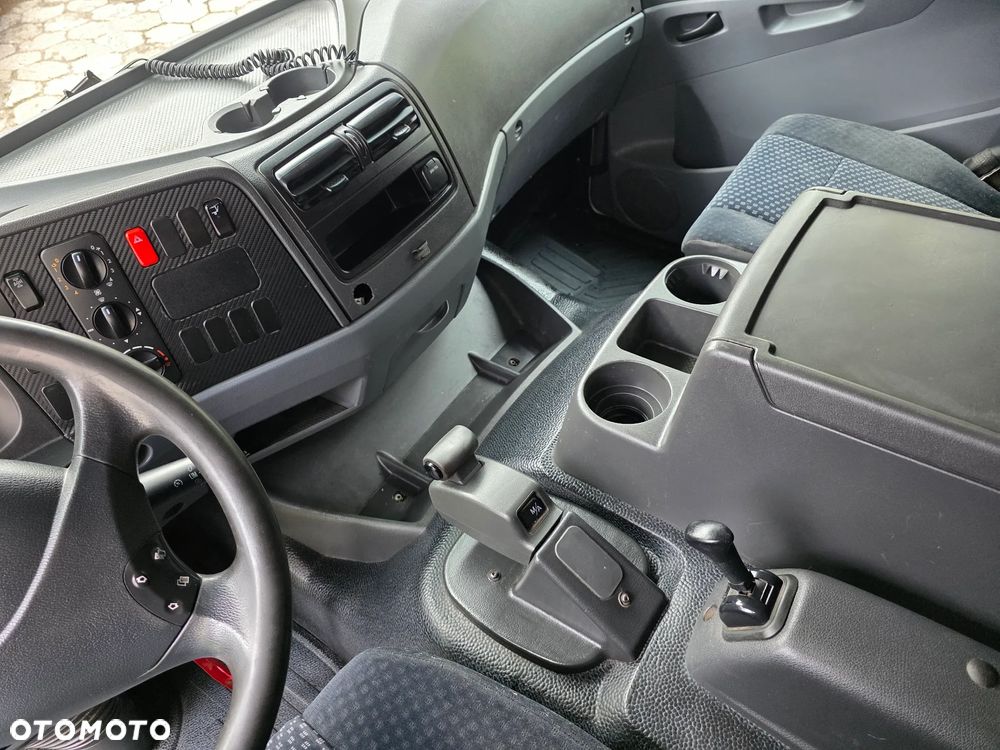 Mercedes-Benz Atego - 4