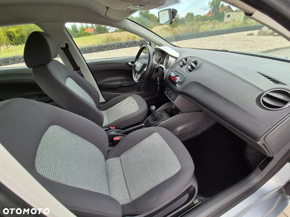 Seat Ibiza 1.4 16V Sport - 38