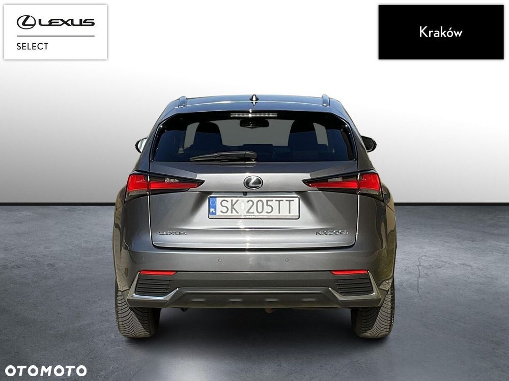 Lexus NX 300h F Impression AWD - 4