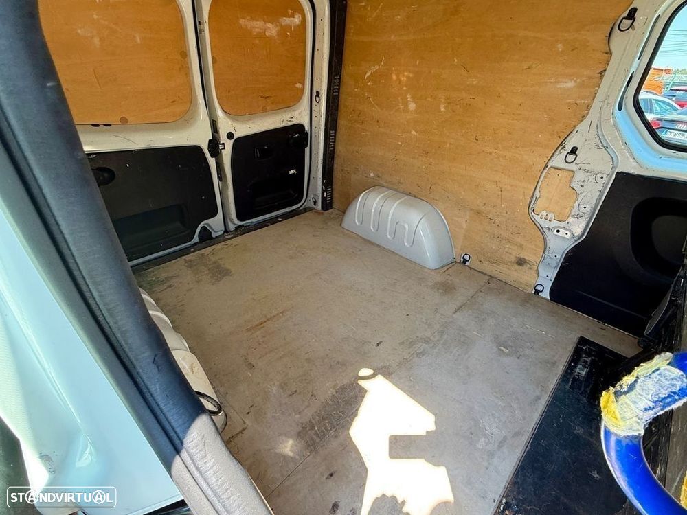 Renault Trafic 1.6 dCi L2H1 1.2T - 10