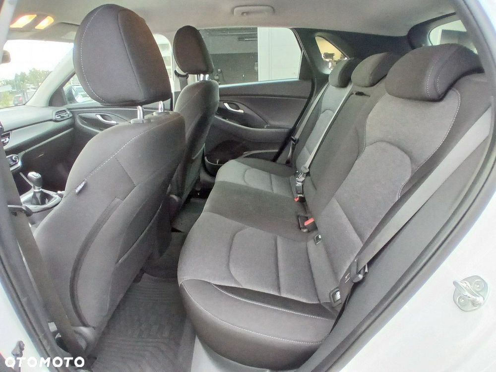 Hyundai i30 - 11