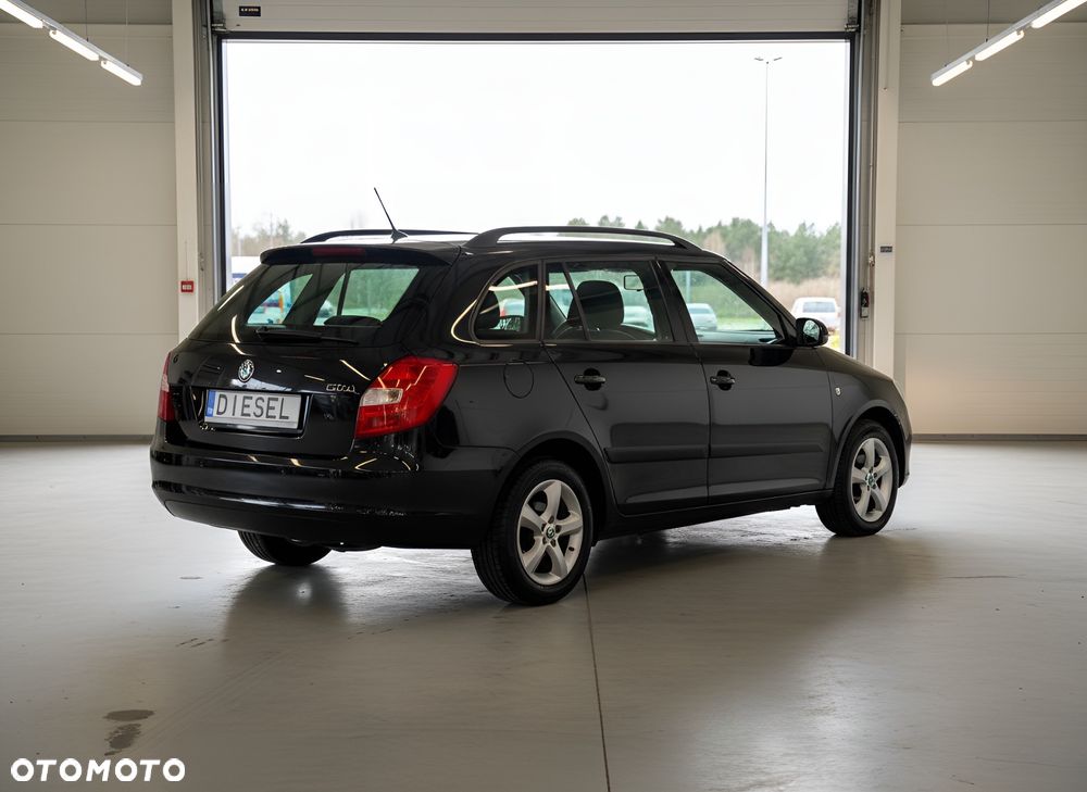 Skoda Fabia - 6