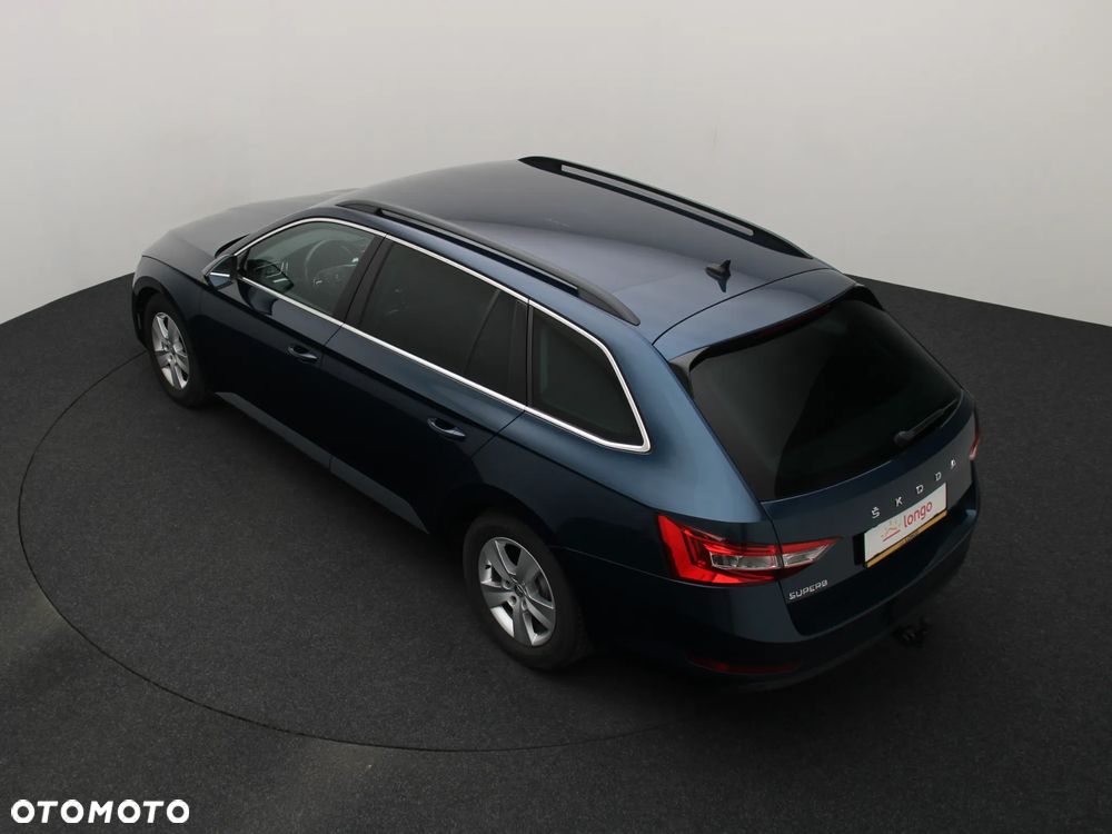 Skoda Superb 2.0 TDI SCR Ambition DSG - 12