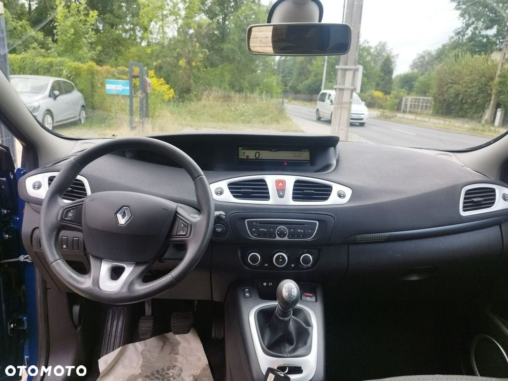 Renault Scenic - 6