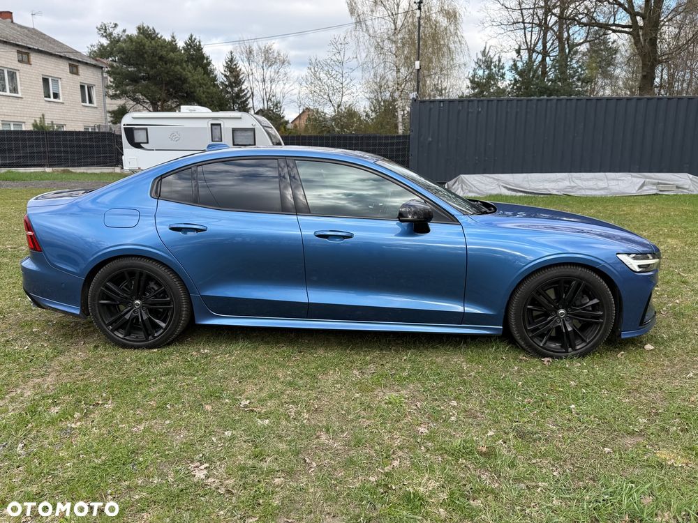 Volvo S60 T6 AWD R-Design - 4