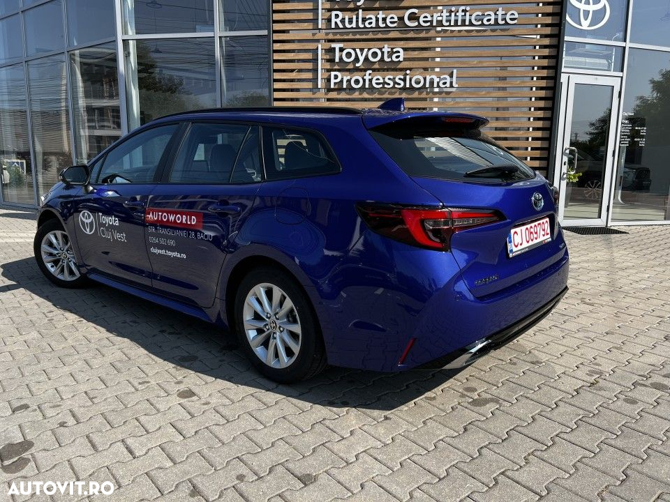 Toyota Corolla - 6