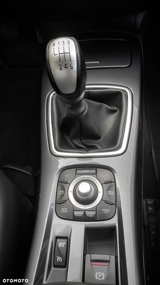 Renault Laguna 2.0 dCi GT - 23