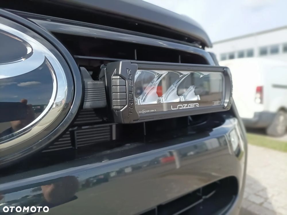 Toyota Hilux 2.8 D-4D mHEV Double Cab Invincible 4x4 - 15