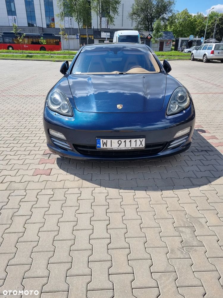Porsche Panamera 4S - 2