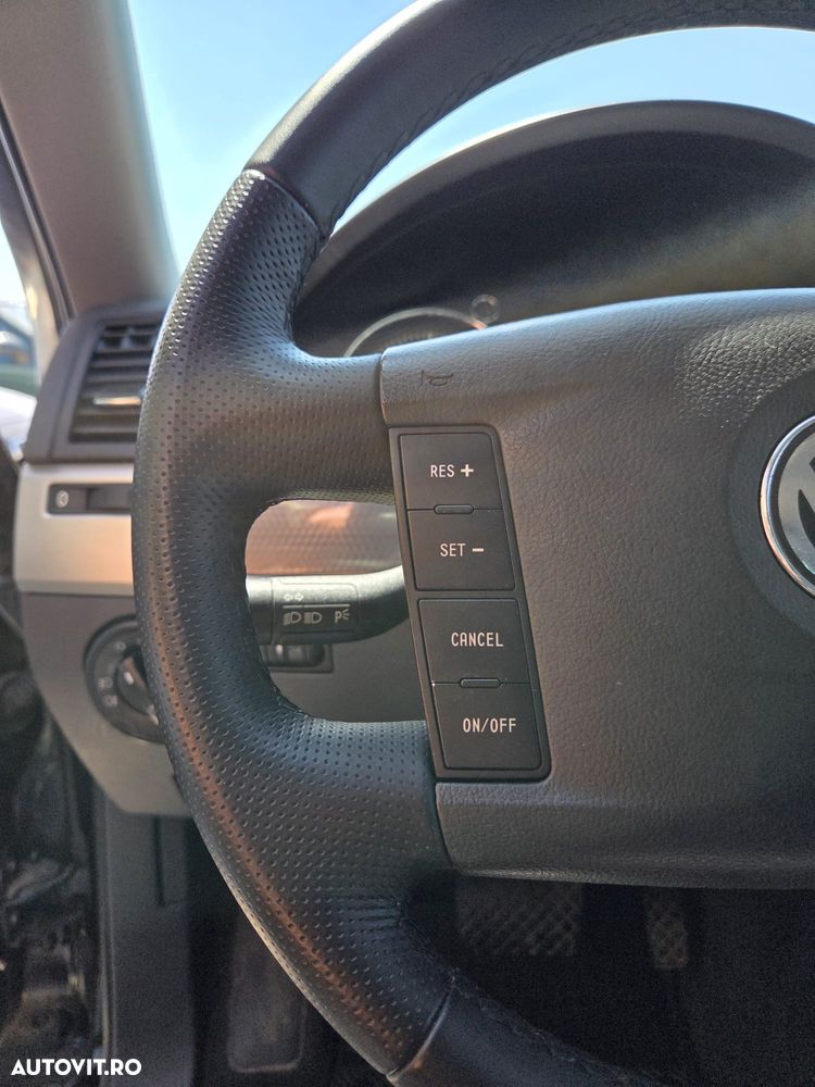 Volkswagen Touareg 3.0 V6 TDI DPF Automatik - 16