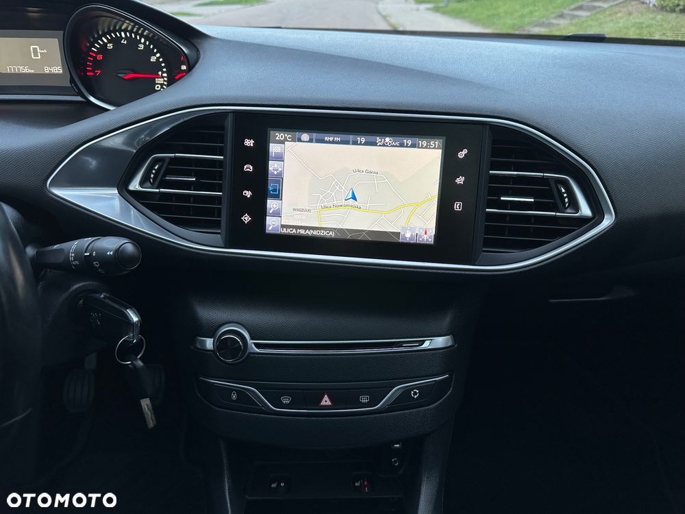 Peugeot 308 PureTech 130 Stop & Start Active - 26