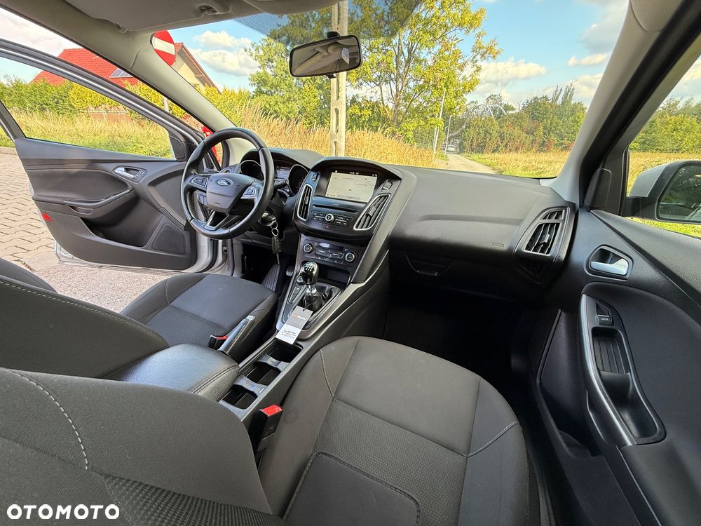 Ford Focus 2.0 EcoBlue Titanium Business - 5