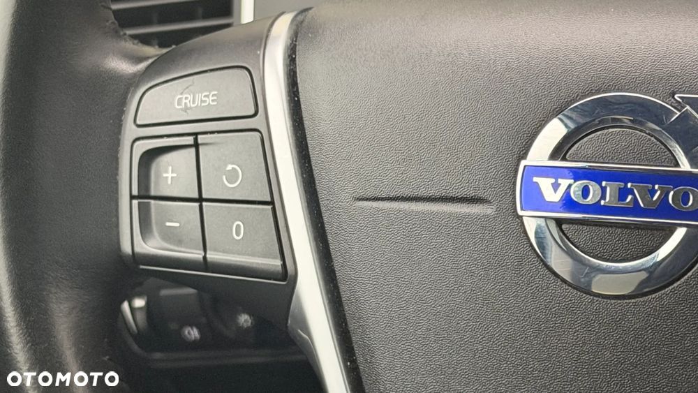 Volvo XC 60 - 23