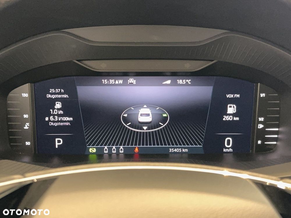 Skoda Karoq 1.5 TSI ACT Style DSG - 25