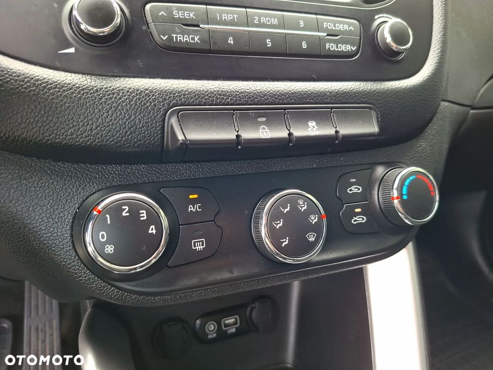 Kia Ceed 1.4 S - 25