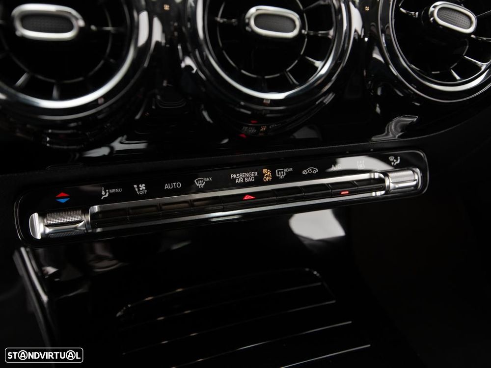 Mercedes-Benz A 250 e - 18