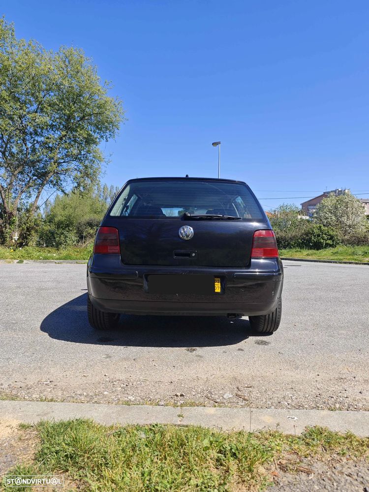 VW Golf 1.9 TDi Confortline AC - 4