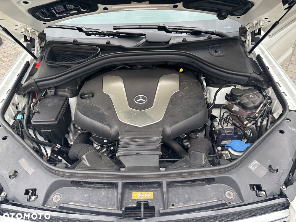 Mercedes-Benz GLS - 9