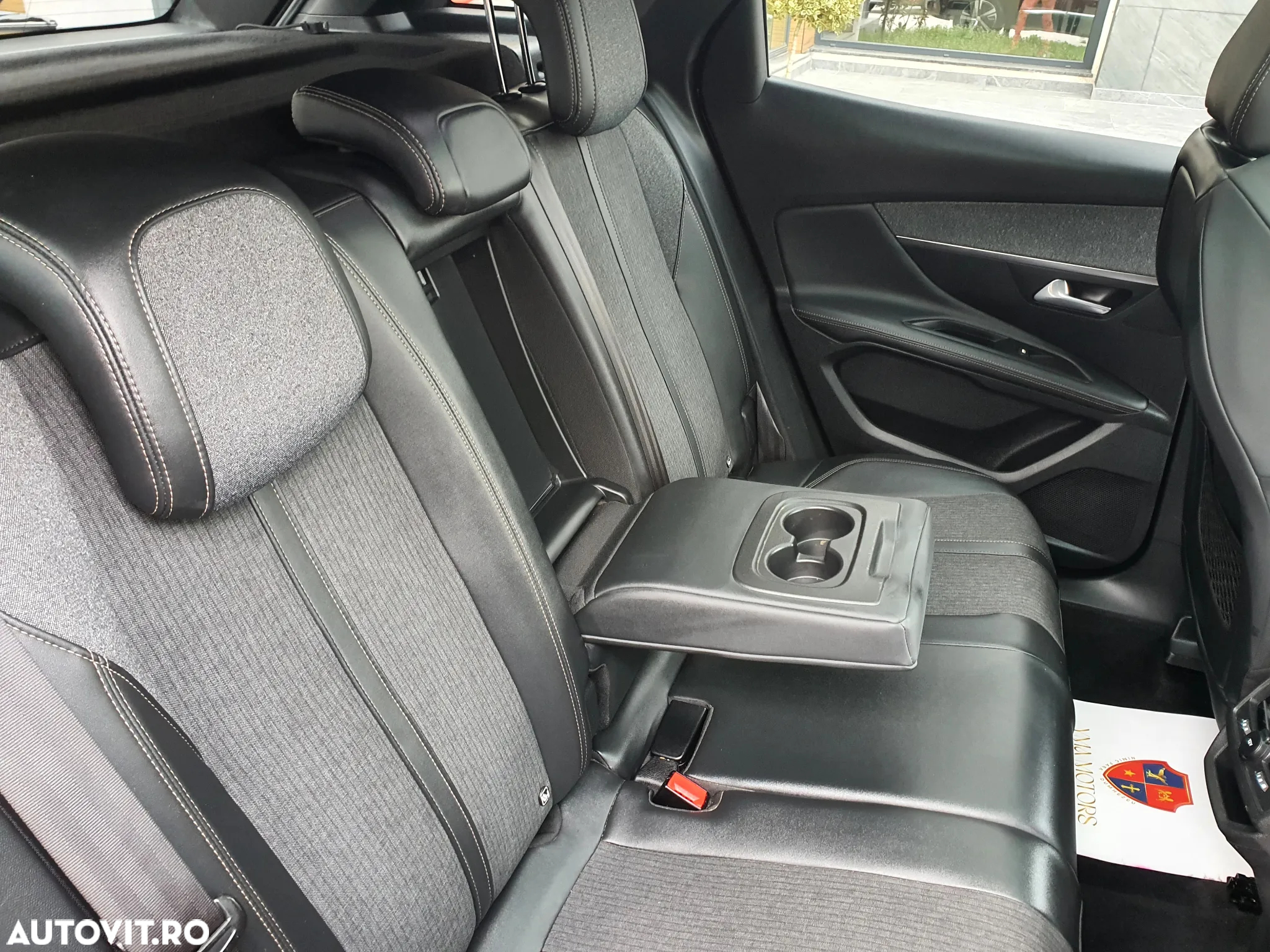 Peugeot 3008 PureTech 130 Stop & Start GPF EAT8 GT - 22