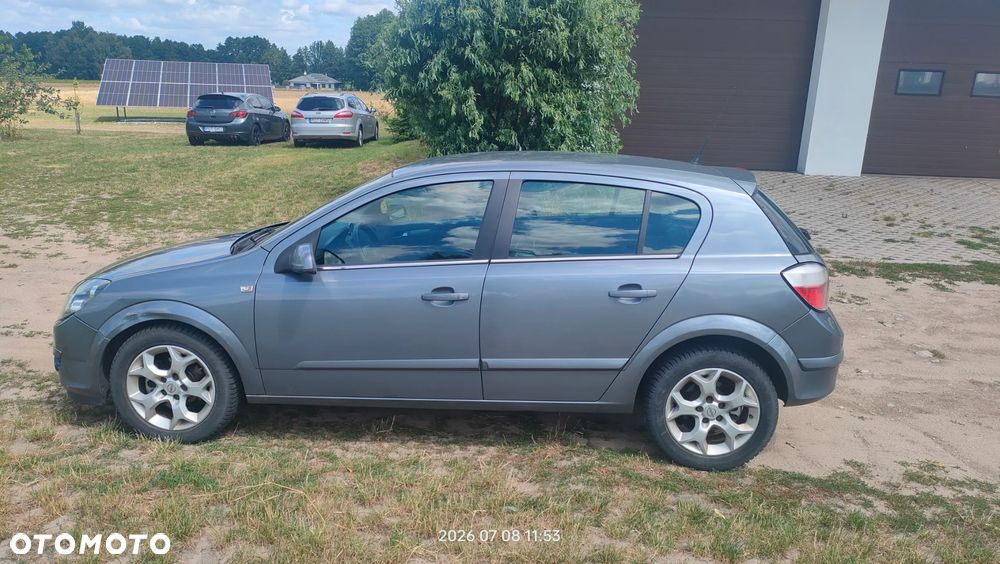 Opel Astra 1.7 CDTI Enjoy - 1
