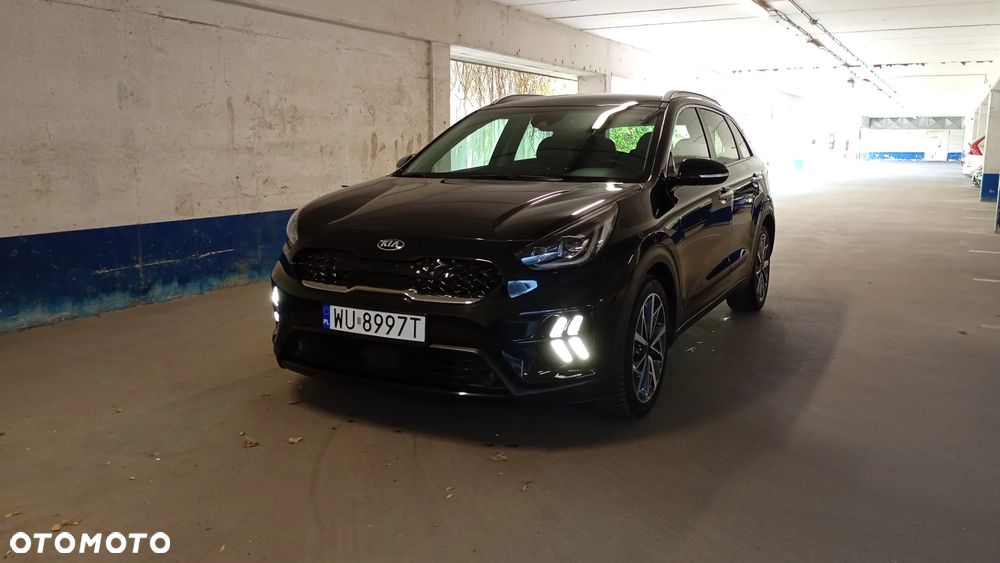 Kia Niro 1.6 GDI Hybrid L Business Line - 14
