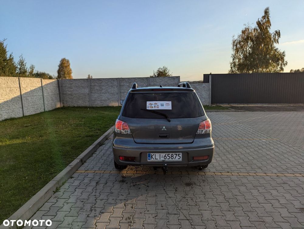 Mitsubishi Outlander 2.0 Comfort 4WD - 5