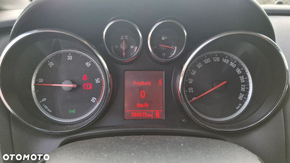 Opel Astra 1.7 CDTI - 12