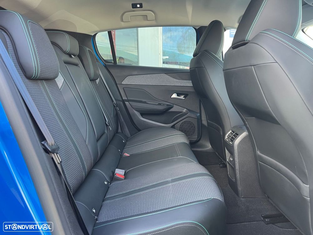 Peugeot 308 1.2 PureTech Allure Full LED EAT8 - 11