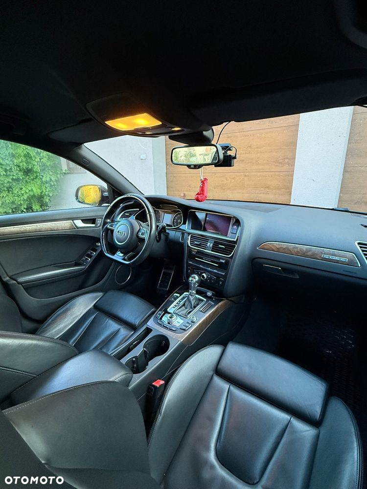 Audi A4 3.0 TDI Quattro S tronic - 11